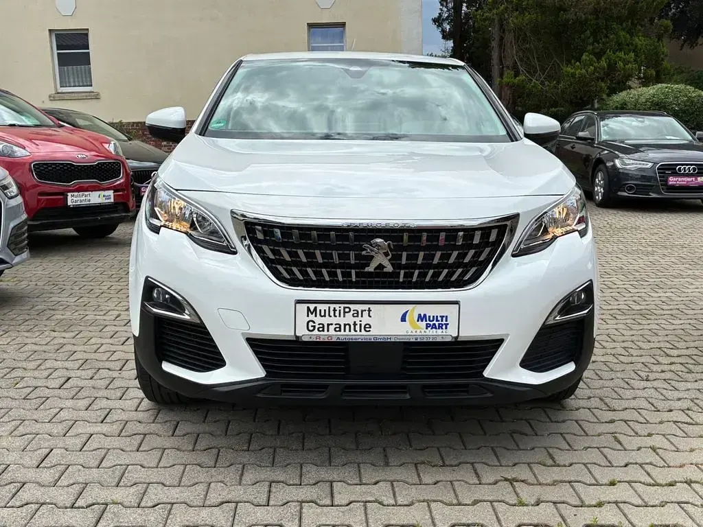 Gebraucht Peugeot 3008 Active 131 PS (96 kW) 2017 Weiß SUV