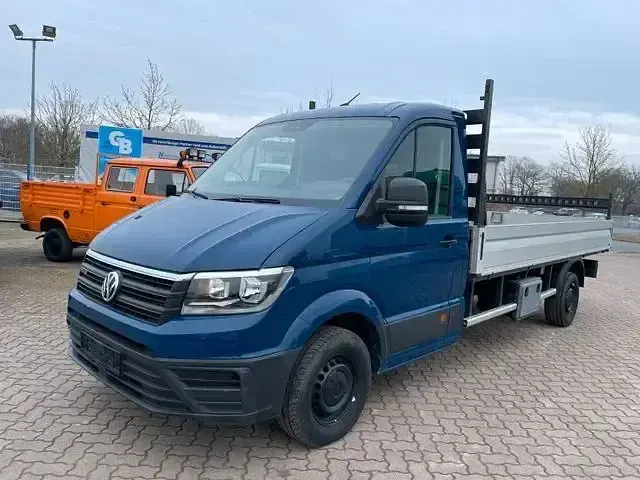 Usado VW Crafter 177 HP (130 kW) 2019 Azul Van
