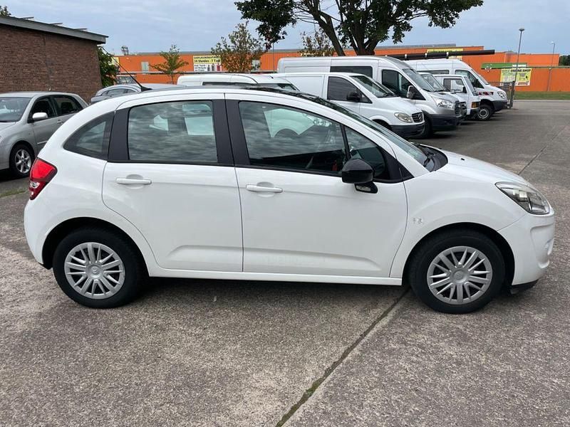 Gebraucht Citroën C3 68 PS (50 kW) 2012 Weiß Limousine