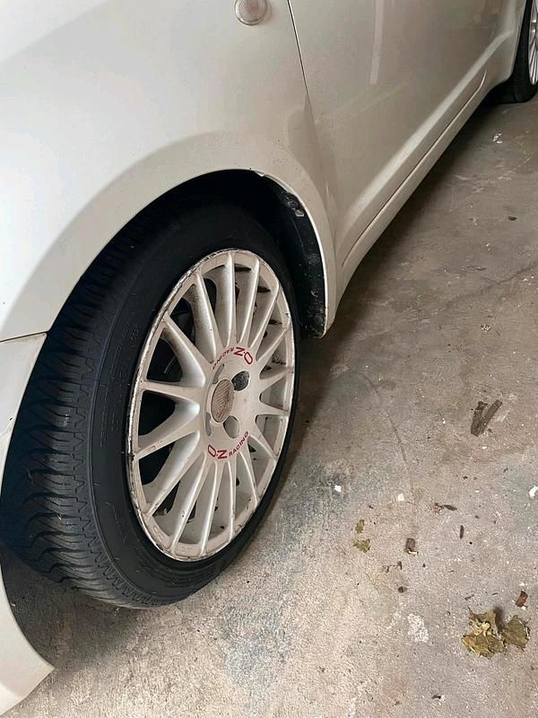 Gebraucht Suzuki Swift 92 PS (67 kW) 2008 Weiß Kleinwagen