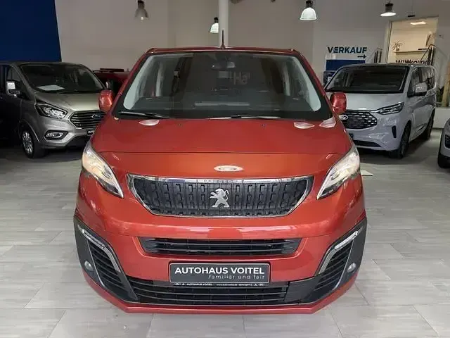Gebraucht Peugeot Traveller 150 PS (110 kW) 2018 Rot Van / Kleinbus