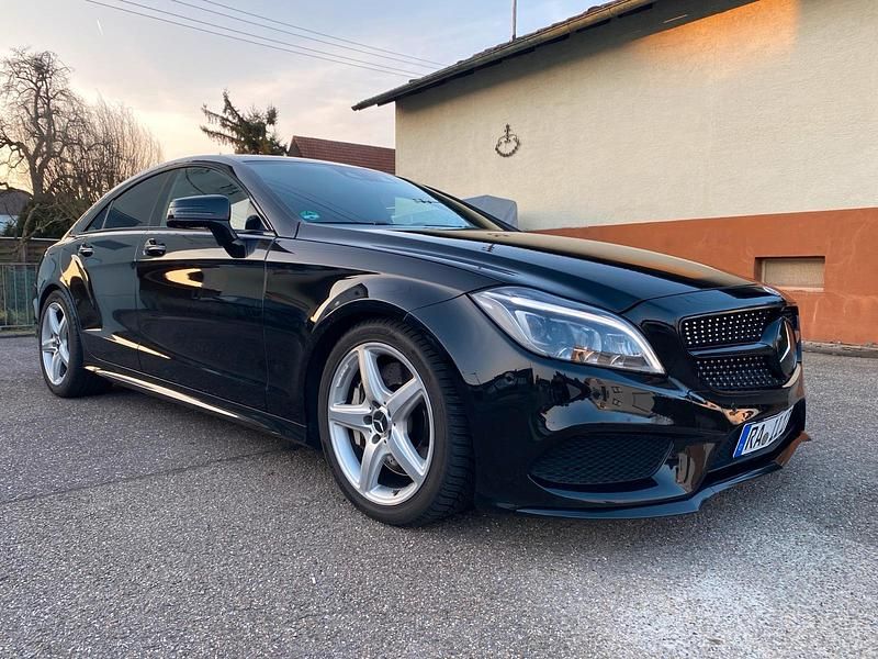 Schwarz Gebraucht 2015 Mercedes CLS500 Coupé | 38.500 € (Teuer) - Bild 1/4