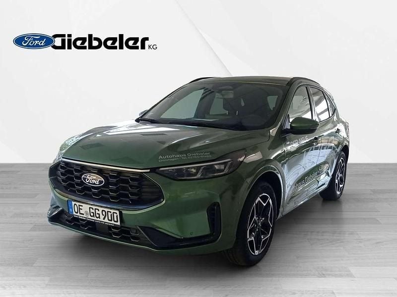 Gebraucht Ford Kuga ST-Line 182 PS (133 kW) 2024 Bursting green SUV