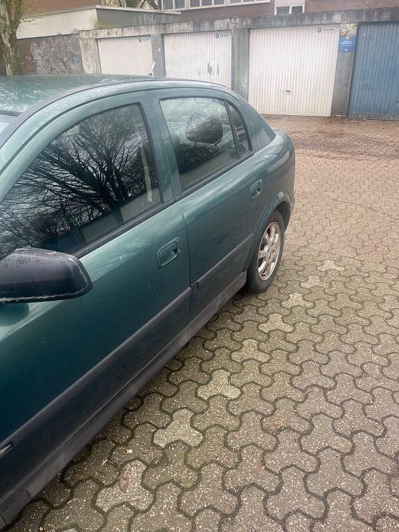 Gebraucht Opel Astra 84 PS (61 kW) 2002 Limousine