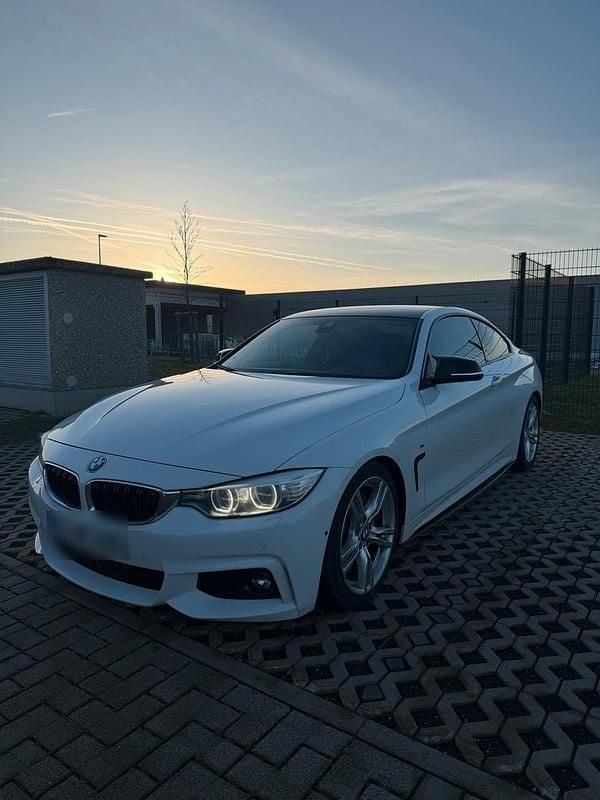 Gebraucht BMW 435 M Sport 313 PS (230 kW) 2014 Weiß Coupé