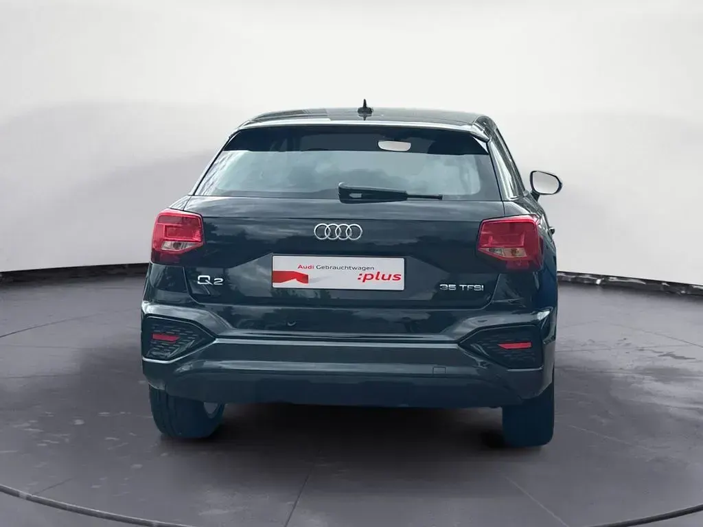 Gebraucht Audi Q2 Advanced 150 PS (110 kW) 2021 Schwarz SUV