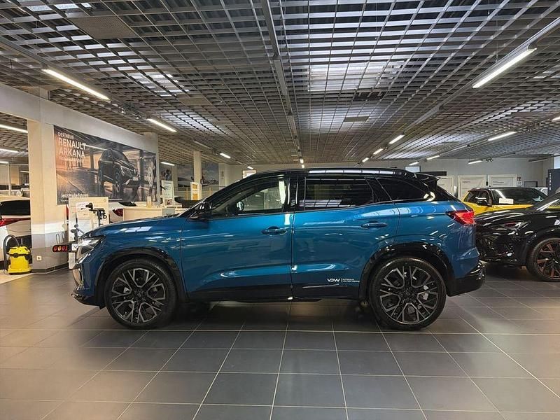 Gebraucht Renault Austral Esprit Alpine 200 PS (147 kW) 2025 Südseeblau mit dach in black SUV