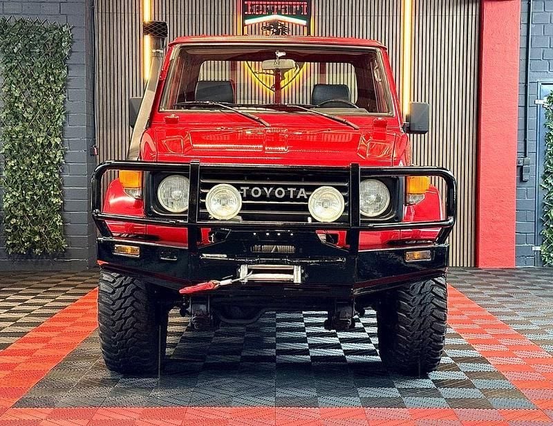 Gebraucht Toyota Land Cruiser 116 PS (85 kW) 1993 Rot SUV