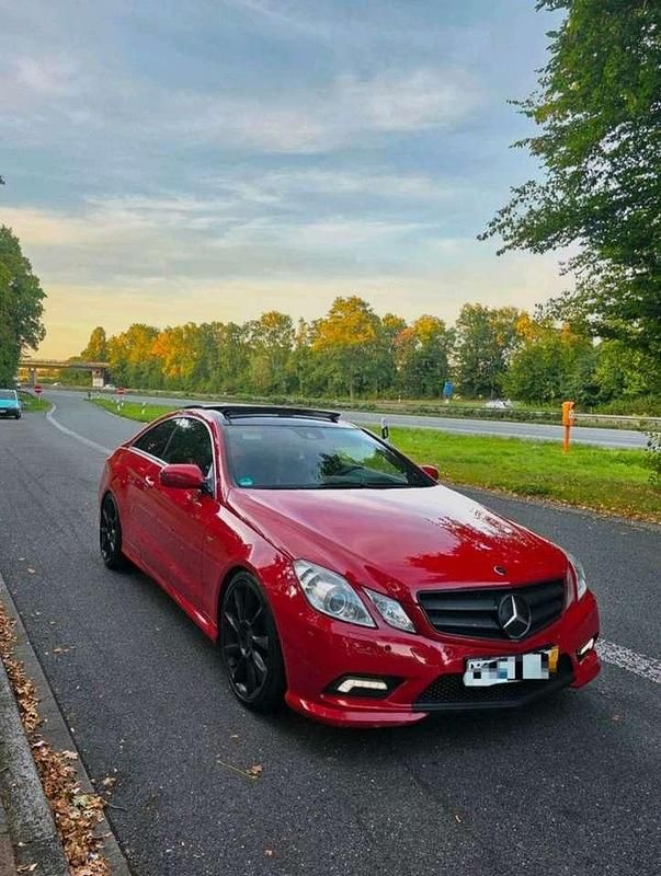 Gebraucht 2010 Mercedes E350 AMG Coupé | 14.000 € (Fairer Preis) - Bild 1/4