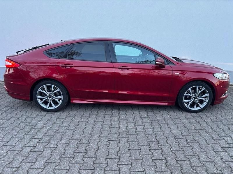Gebraucht Ford Mondeo ST-Line 241 PS (177 kW) 2018 Rot Limousine