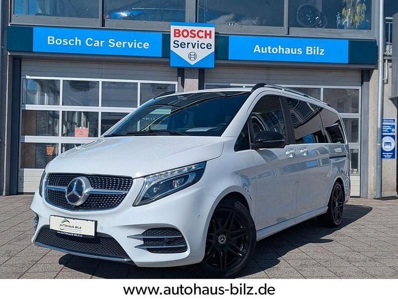 Weiß Gebraucht 2019 Mercedes V300 AMG line Van / Kleinbus | 46.870 € (Guter Preis) - Bild 1/4