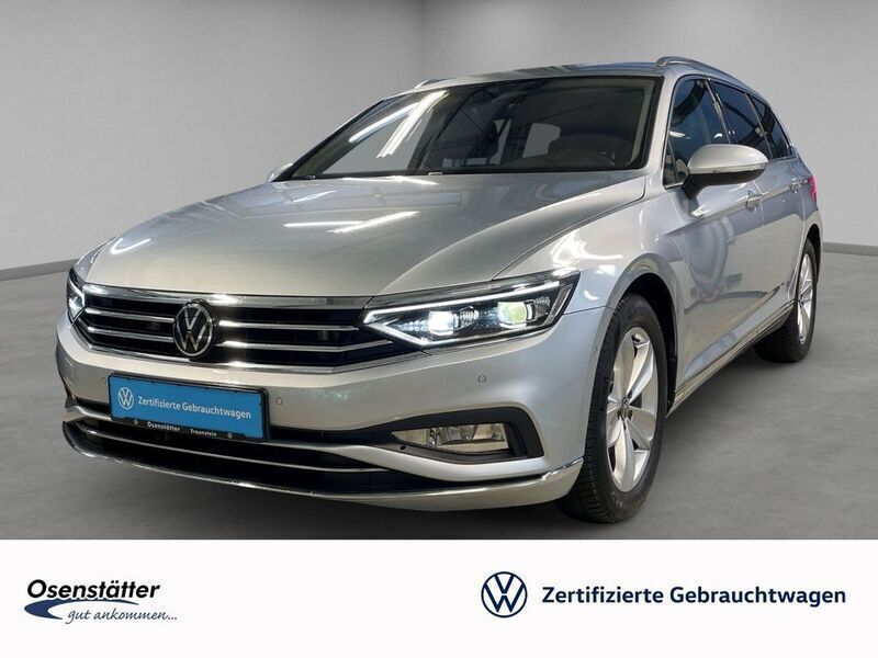 Silber Gebraucht 2024 VW Passat Elegance Kombi | 41.210 € - Bild 1/4