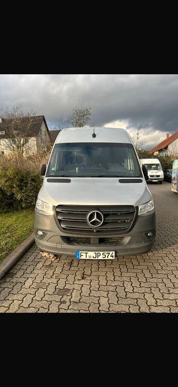 Silber Gebraucht 2021 Mercedes Sprinter Van | 21.750 € - Bild 1/4