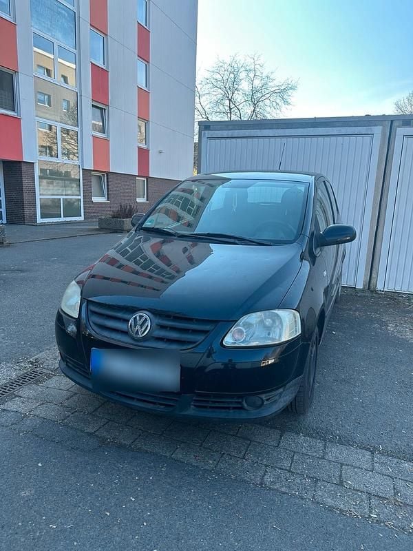 Gebraucht VW Fox 75 PS (55 kW) 2009 Schwarz Kleinwagen