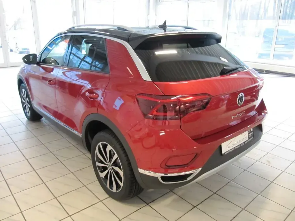 Nowe VW T-Roc 150 KM (110 kW) 2026 Czerwony SUV