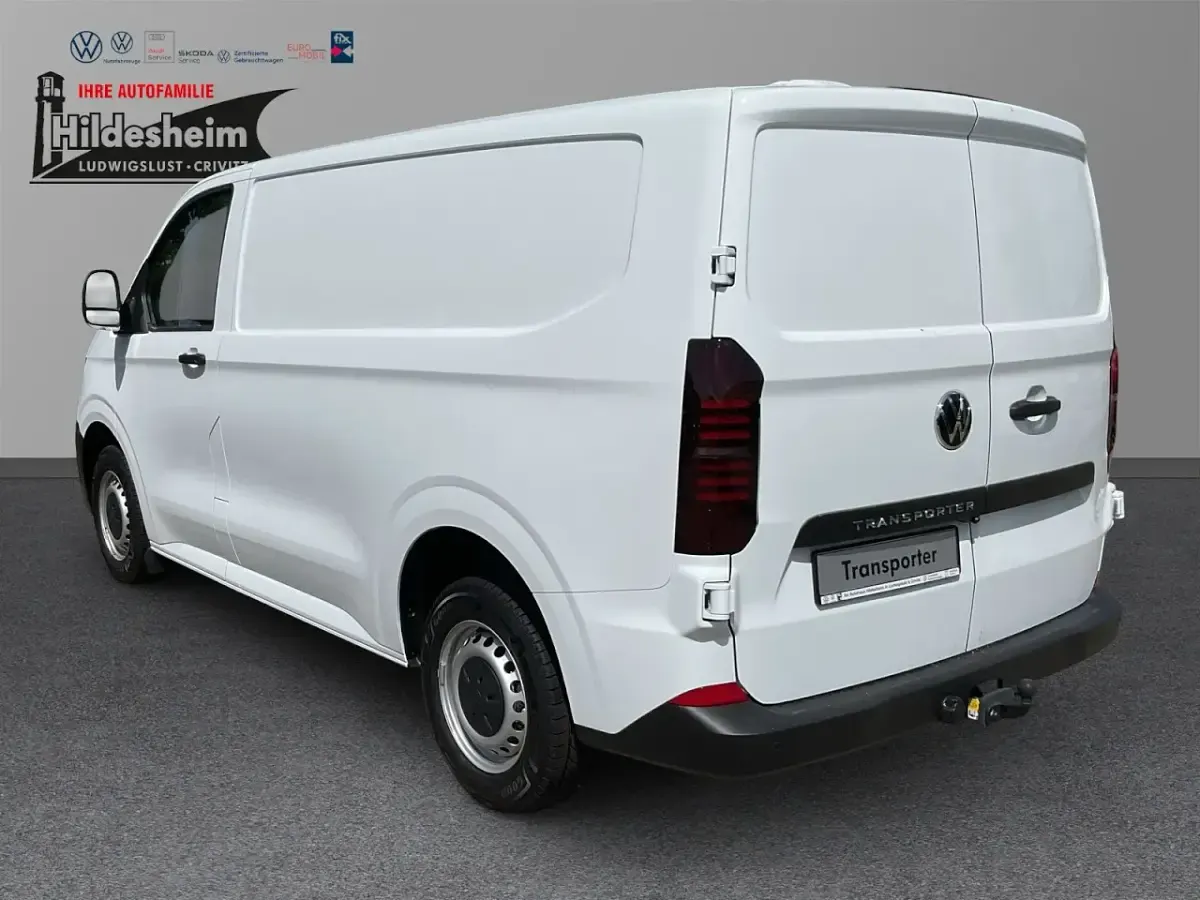 Neu VW T7 110 PS (80 kW) 2026 Weiß Van