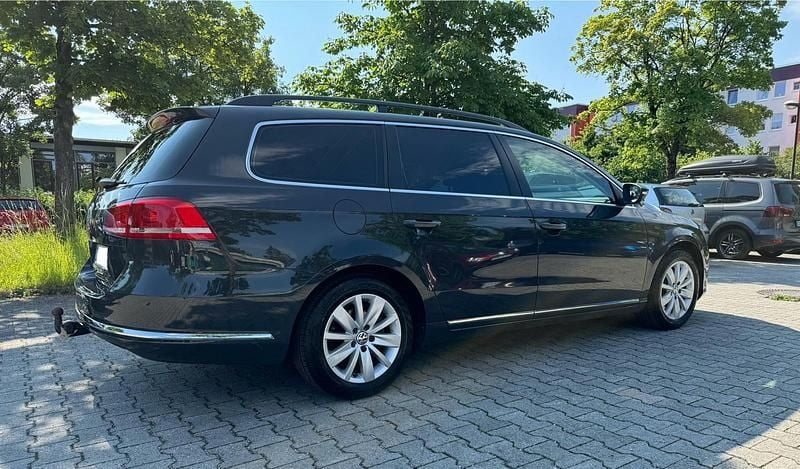Grau Gebraucht 2013 VW Passat Kombi | 8.999 € (Teuer) - Bild 1/4