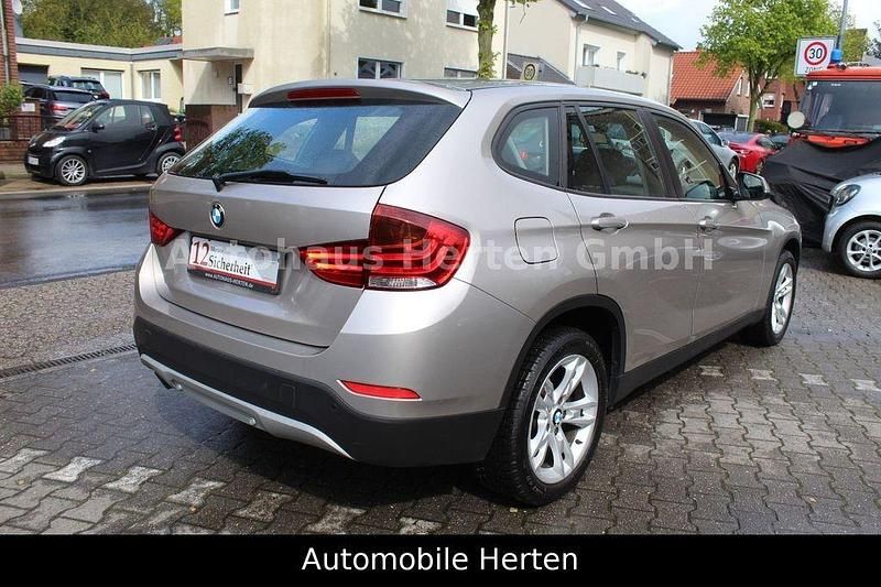 Gebraucht BMW X1 143 PS (105 kW) 2014 Silber SUV