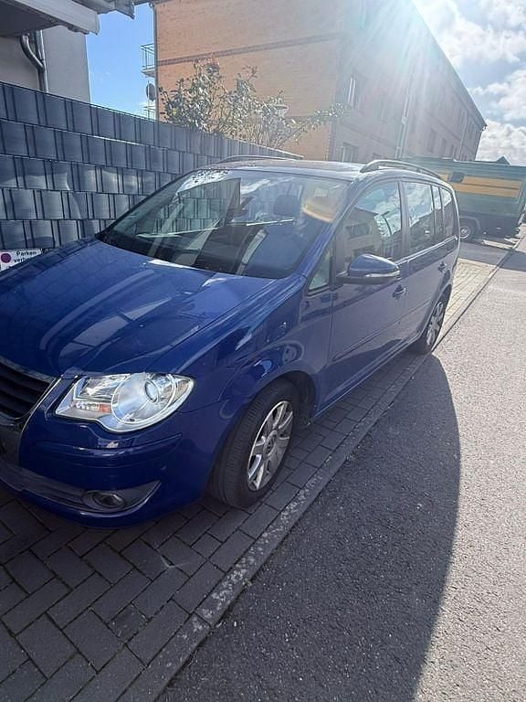 Gebraucht VW Touran 105 PS (77 kW) 2010 Van / Kleinbus