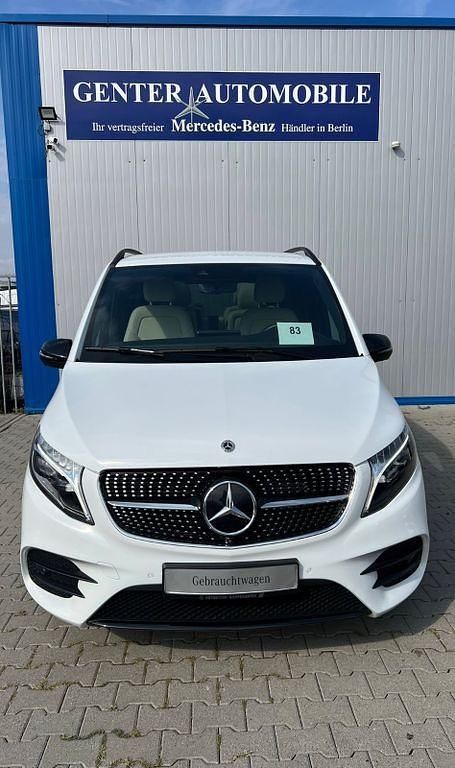 Gebraucht Mercedes V300 Exclusive 237 PS (174 kW) 2023 9134 lackfarbe bergkristallwei Van / Kleinbus
