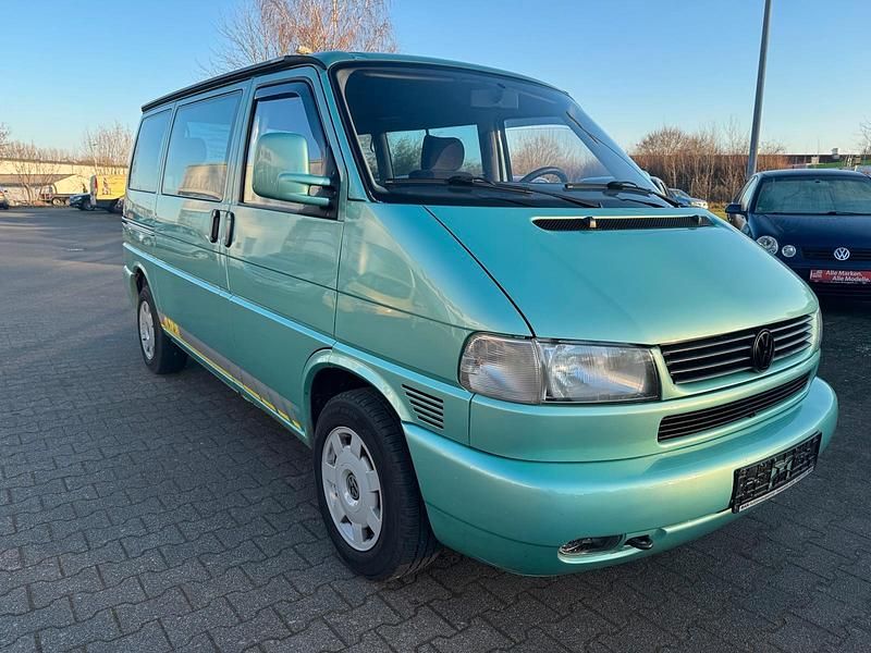 Second-hand VW Caravelle 102 CP (75 kW) 1997 Verde Monovolum