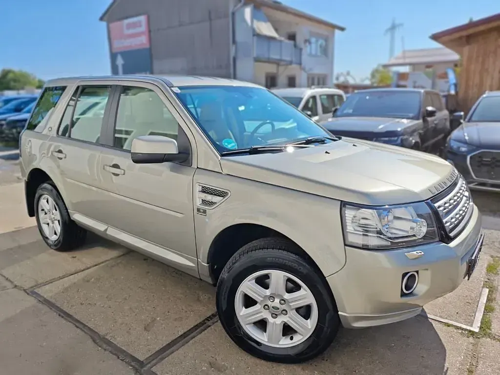 Gebraucht Land Rover Freelander 2 SE 150 PS (110 kW) 2013 Braun SUV