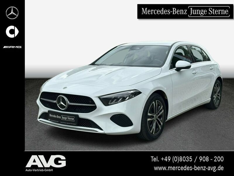 Weiß Gebraucht 2024 Mercedes A180 Progressive Limousine | 28.800 € - Bild 1/4