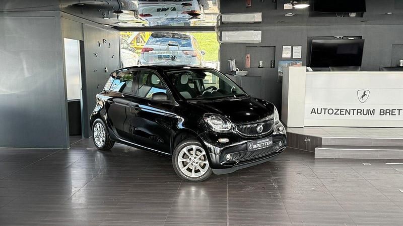 Schwarz Gebraucht 2018 Smart ForFour Kleinwagen | 12.690 € (Fairer Preis) - Bild 1/3