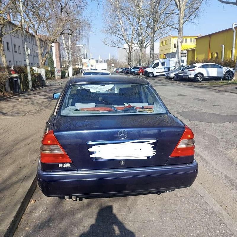 Gebraucht Mercedes C230 Elegance 150 PS (110 kW) 1997 Limousine