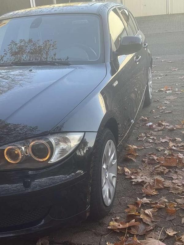 Gebraucht BMW 118 Lifestyle 143 PS (105 kW) 2010 Kleinwagen