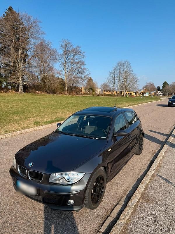 Gebraucht BMW 116 Basis 116 PS (85 kW) 2005 Grau Kleinwagen