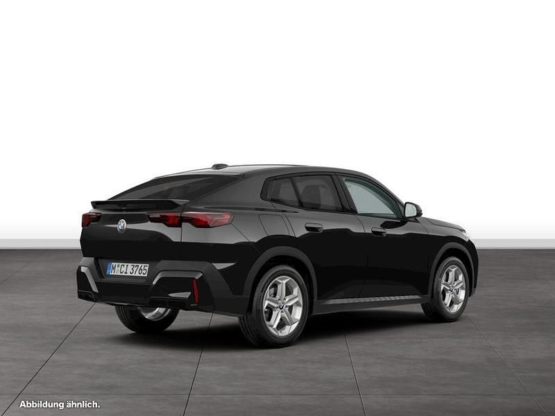 Gebraucht BMW X2 156 PS (114 kW) 2025 Schwarz SUV