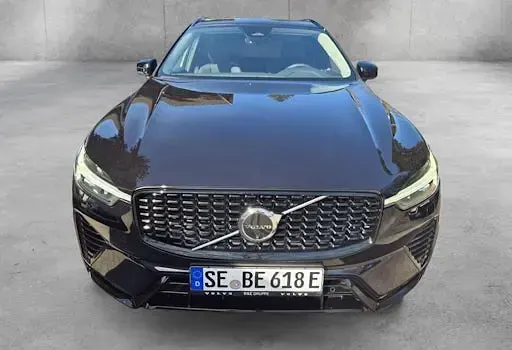 Gebraucht Volvo XC60 Plus 350 PS (257 kW) 2025 Schwarz SUV