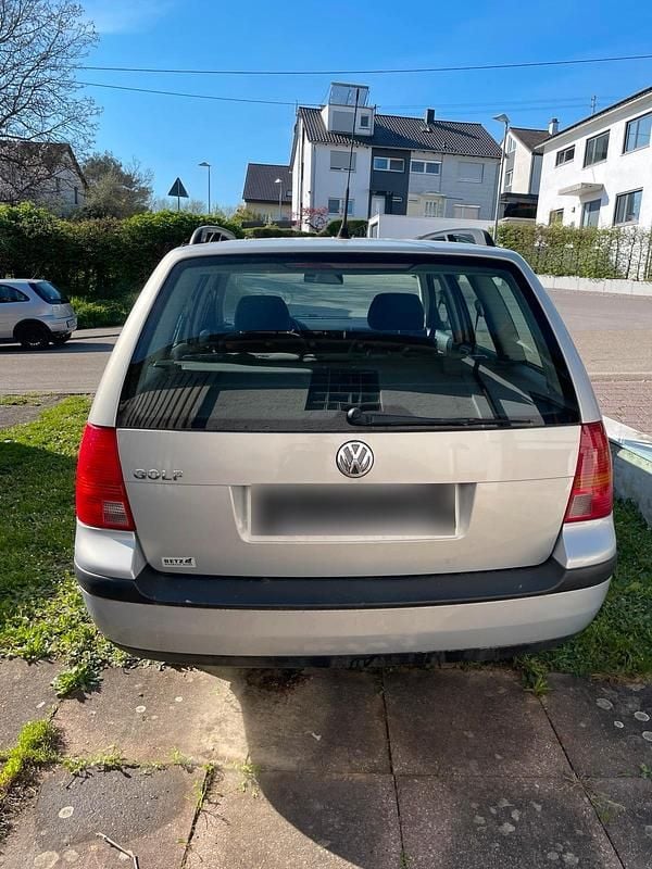 Gebraucht VW Golf IV 100 PS (73 kW) 1999 Silber Kombi