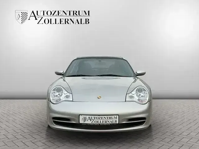 Second-hand Porsche 996 320 CP (235 kW) 2002 Argintiu Cabrio