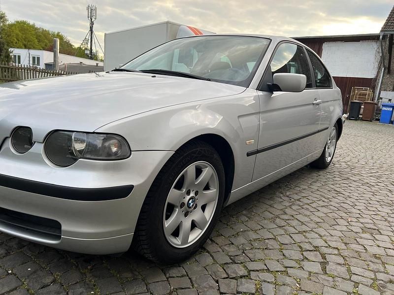 Usado BMW 316 143 HP (105 kW) 2002 Cinzento Coupé