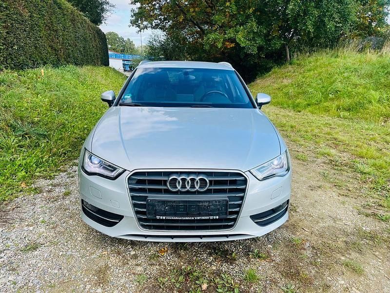 Gebraucht Audi A3 S-Line 150 PS (110 kW) 2014 Silber Limousine