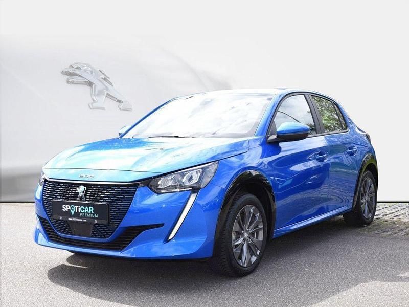 Blau metallic Gebraucht 2021 Peugeot e-208 Active Kleinwagen | 18.970 € (Fairer Preis) - Bild 1/4