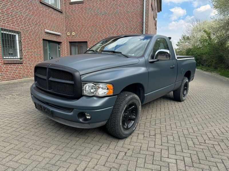 Schwarz Gebraucht 2002 Dodge Magnum SUV | 6.000 € - Bild 1/4