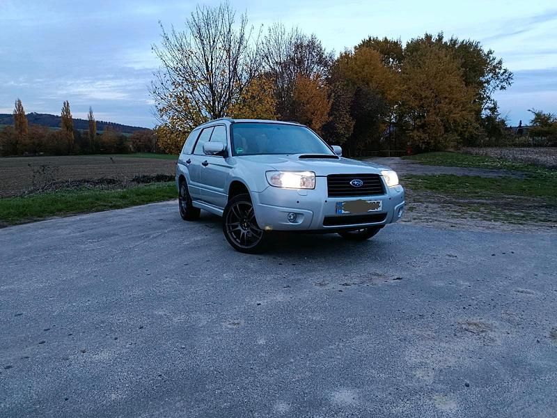 Silber Gebraucht 2005 Subaru Forester SUV | 7.000 € (Teuer) - Bild 1/4