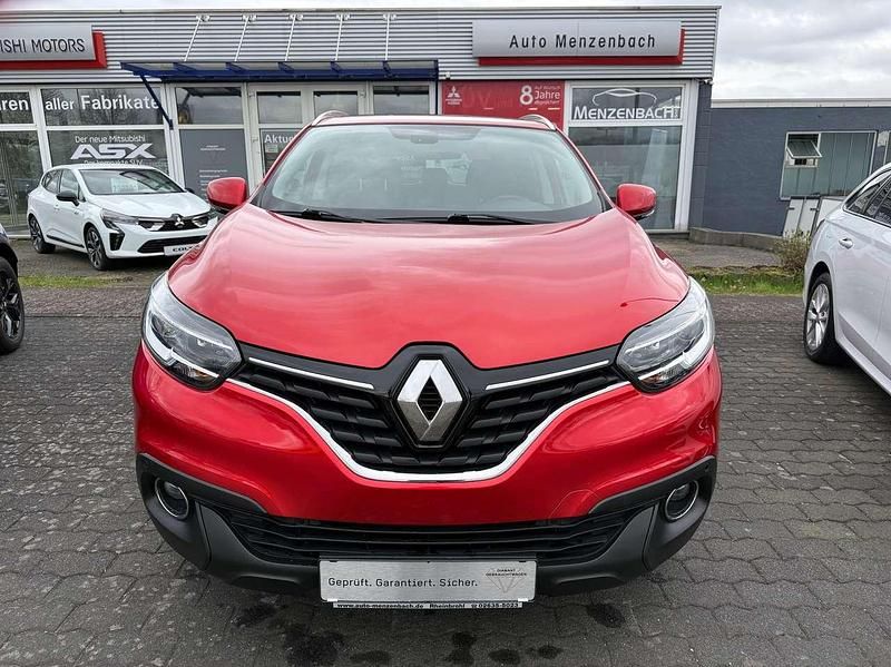 Gebraucht Renault Kadjar 131 PS (96 kW) 2015 Feuerrot SUV