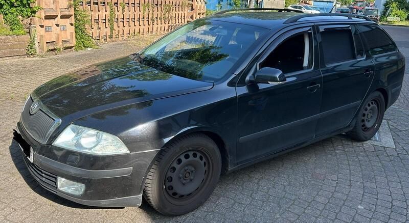 Schwarz Gebraucht 2006 Skoda Octavia Kombi | 1.599 € (Guter Preis) - Bild 1/4