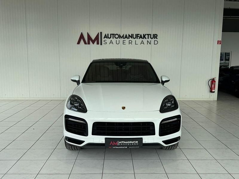 Weiß Gebraucht 2021 Porsche Cayenne SUV | 67.950 € (Guter Preis) - Bild 1/4