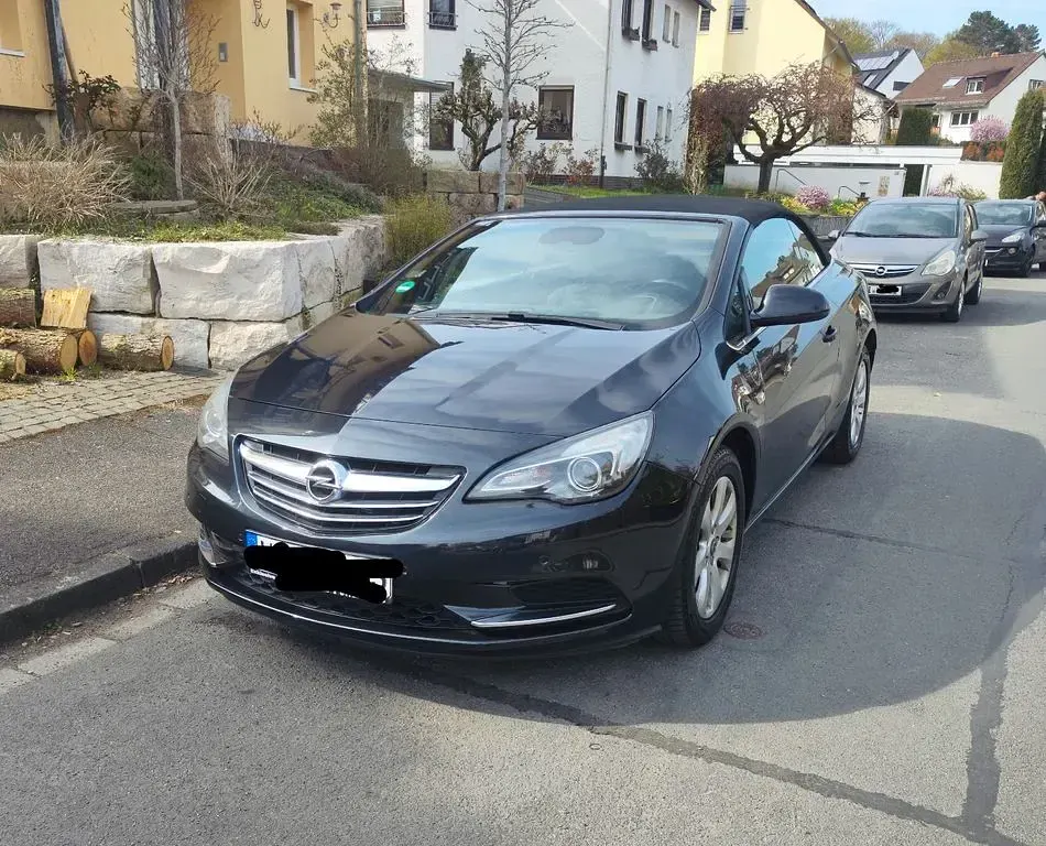 Gebraucht Opel Cascada 170 PS (125 kW) 2016 Schwarz Cabrio