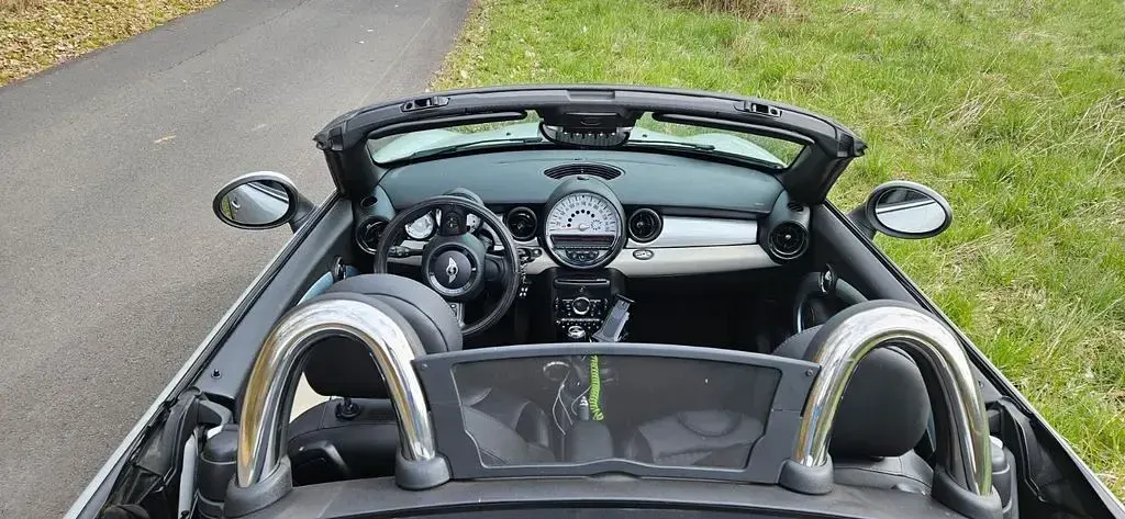 Gebraucht Mini Cooper Roadster 122 PS (89 kW) 2012 Silber Cabrio