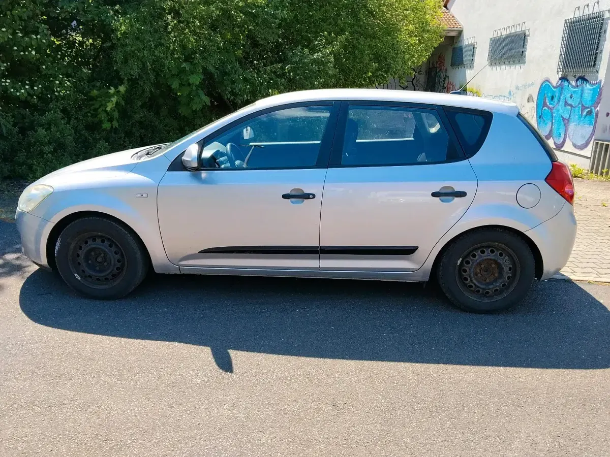 Gebraucht Kia Ceed 109 PS (80 kW) 2008 Kleinwagen