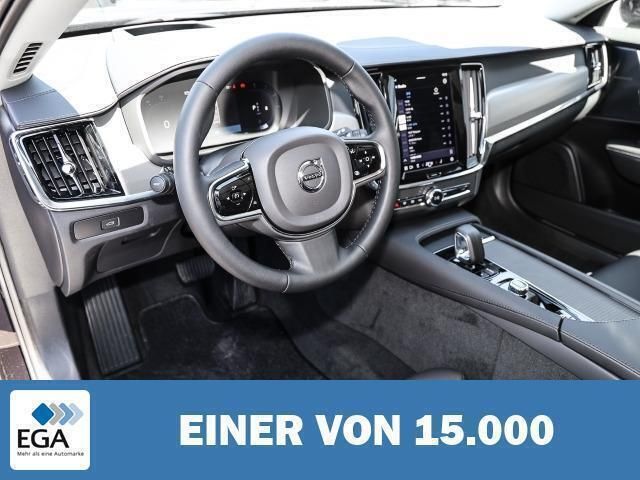 Gebraucht Volvo V90 Ultimate 197 PS (144 kW) 2024 Schwarz metallic Kombi