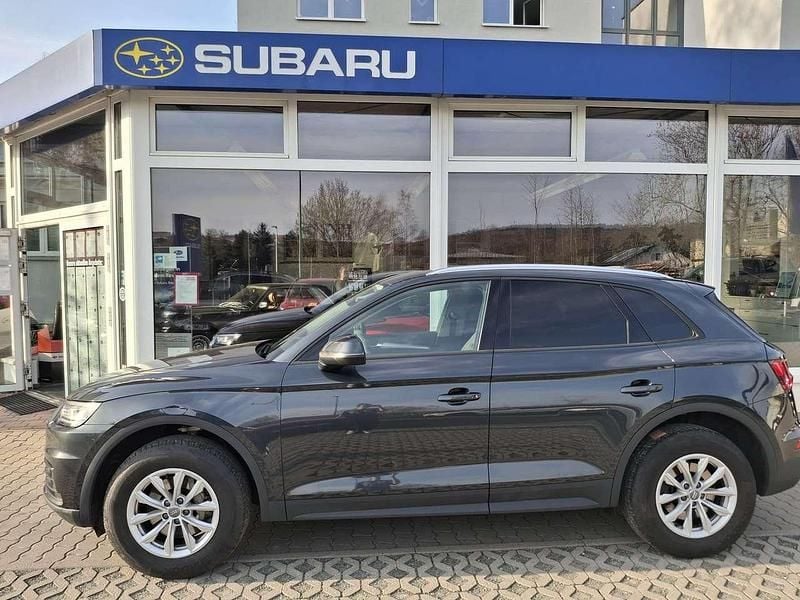 Gebraucht Audi Q5 190 PS (139 kW) 2019 Manhattangrau metallic SUV
