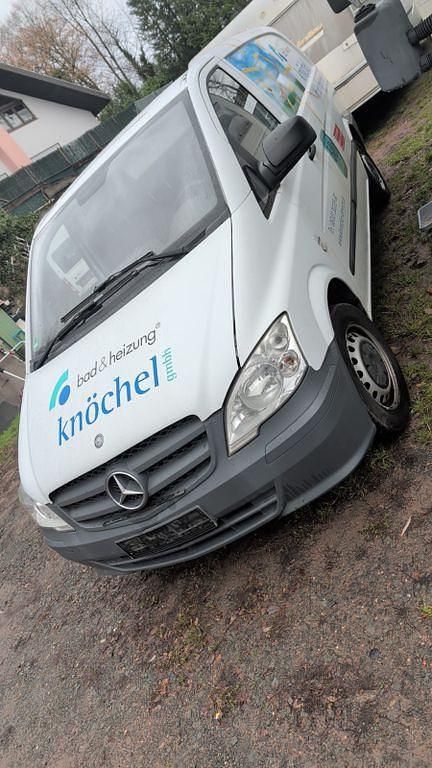 Weiß Gebraucht 2013 Mercedes Vito Van | 7.500 € (Guter Preis) - Bild 1/3