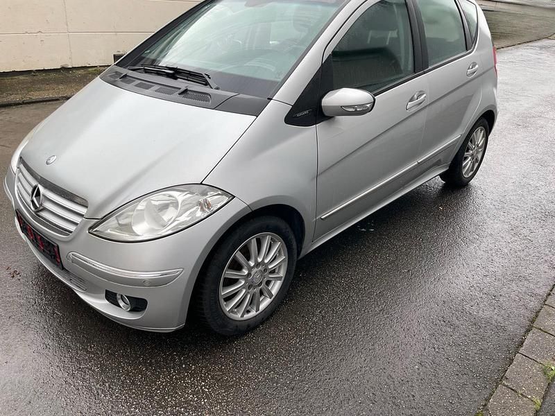 Gebraucht Mercedes A200 Elegance 140 PS (102 kW) 2006 Silber Kleinwagen